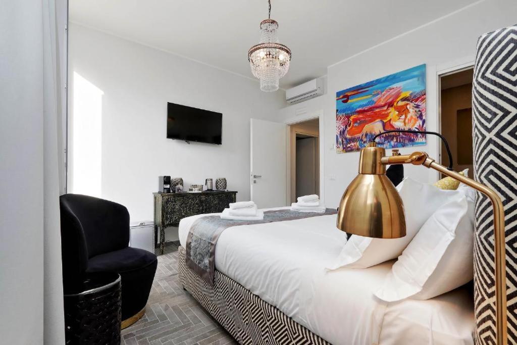 Boutique Suites Della Croce Roma Eksteriør bilde